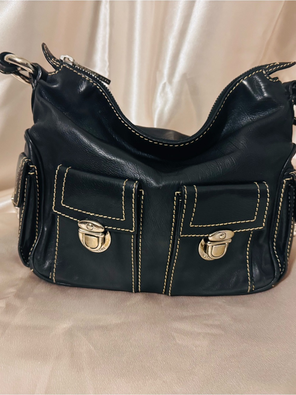 Marc Jacobs Blake Black Leather hobo Bag with Cream Contrast Stitching - Picture 15 of 16